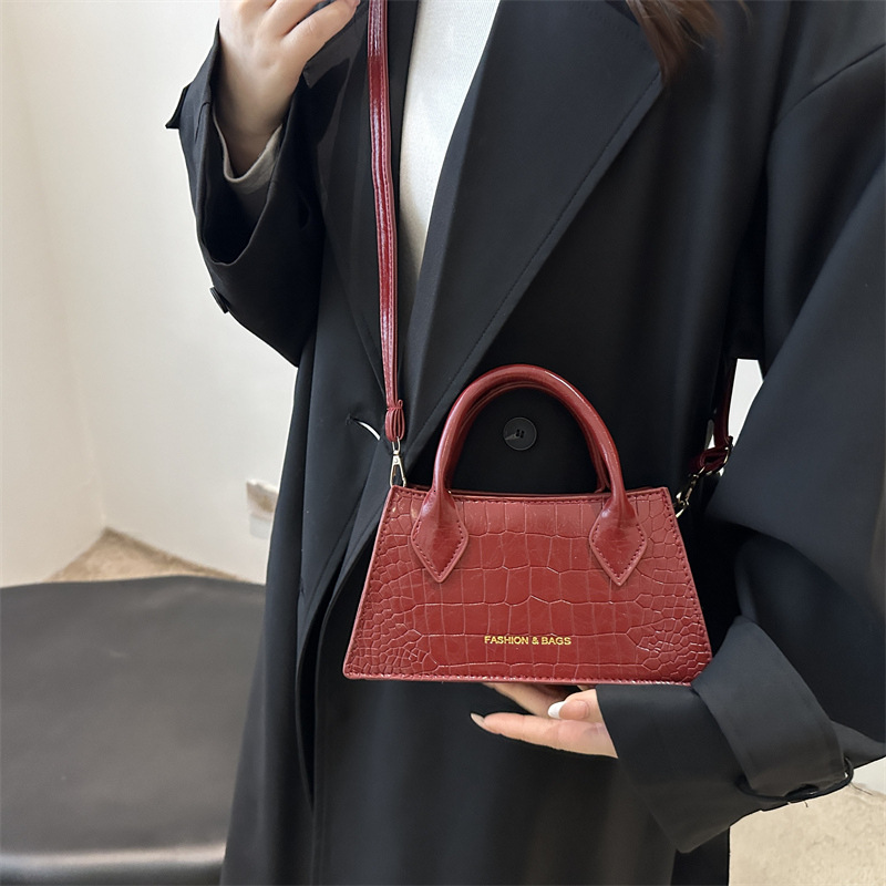New Fashionable Crocodile Pattern Small Square For Women Versatile Shoulder Crossbody Handbag Ins Trend Korean Style Bag