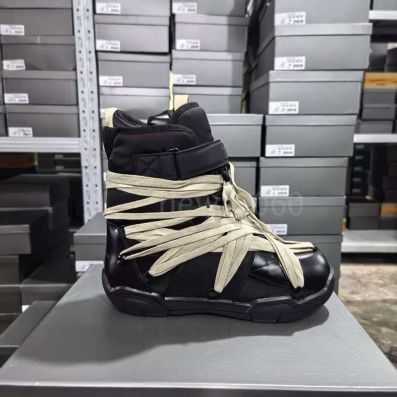 Botte de créateur Chaussures de sport pour hommes et femmes, bottes montantes en cuir à lacets, bottes chaudes épaisses d'hiver, chaussures à sem