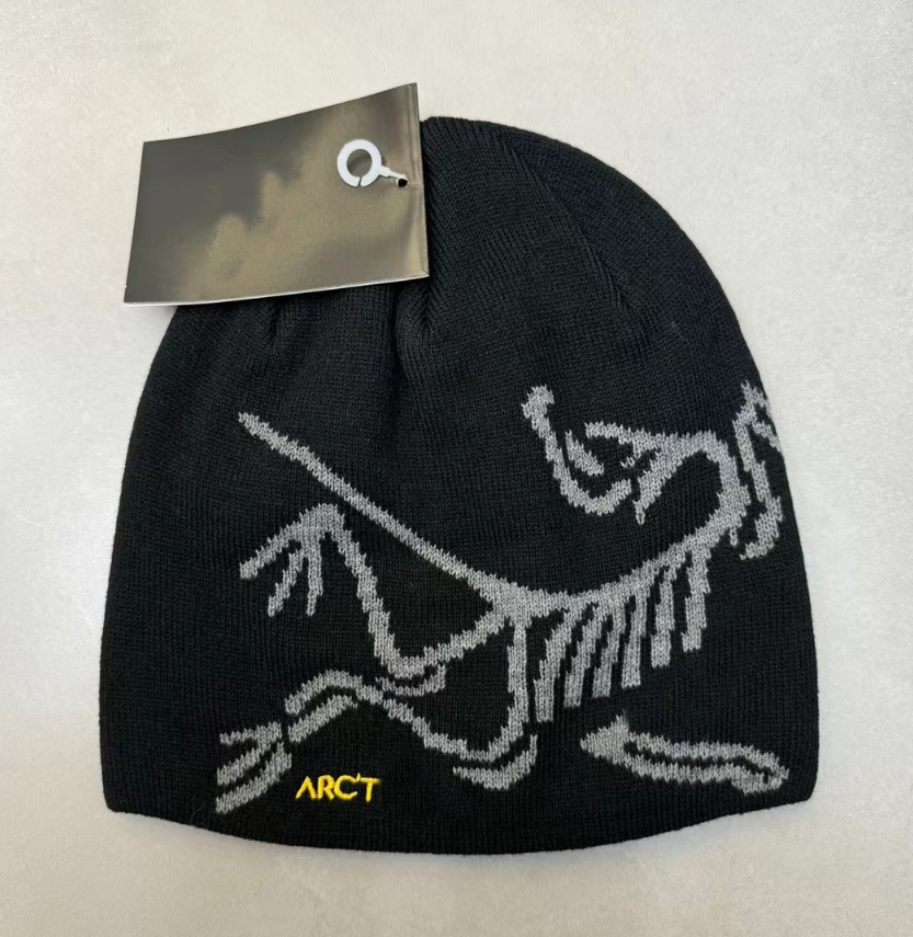 Woman Arc beanie designer, Arc GROTTO TOQUE knitted hat designer, embroidered letters cold hat, casquett men's hiking hat