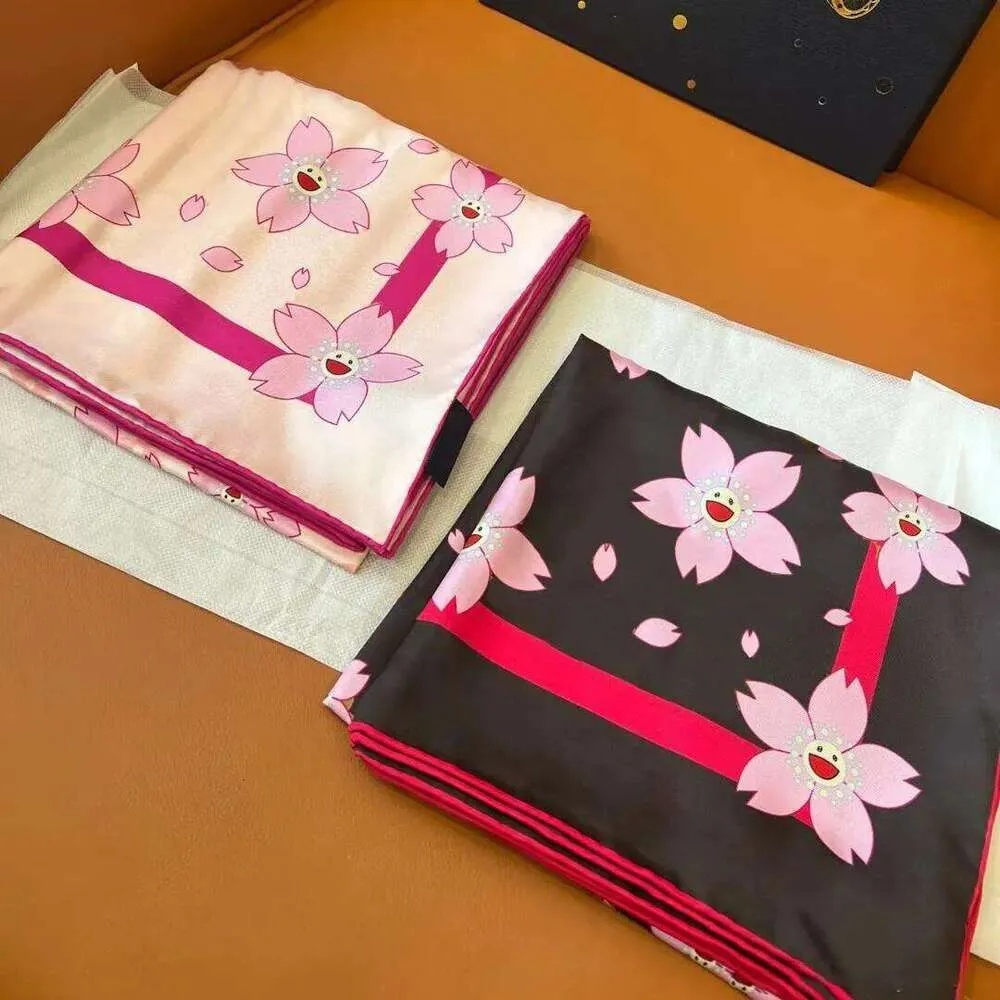 bandeau multicolore en soie nouveau carré Murakami marque cravate foulard de créateur pour femmes cheveux minces foulards cou mode classique vvv