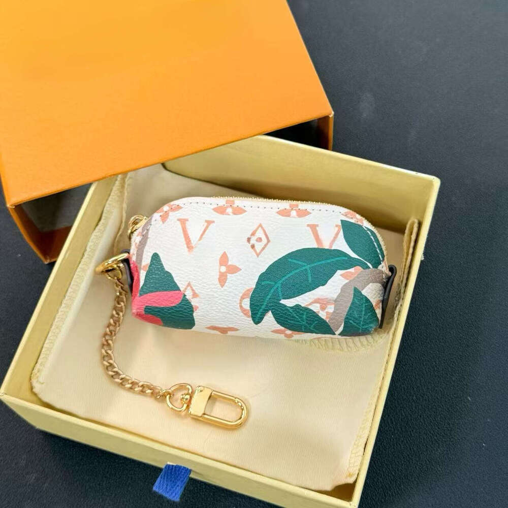 Designer Bag Chain Cosmetic Lipstick Pouch Keychains Woman Clutch Bag Old Flower Mini Makeup Bag Luxury Leather Lipstick Bag Charm Pendants gift