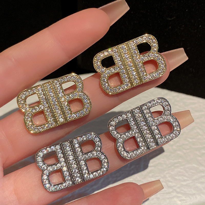 New Paris Style With Clasp Full Of Diamonds Vintage Distressed High Street Hip Hop Light Luxury Niche Earrings Wholesale