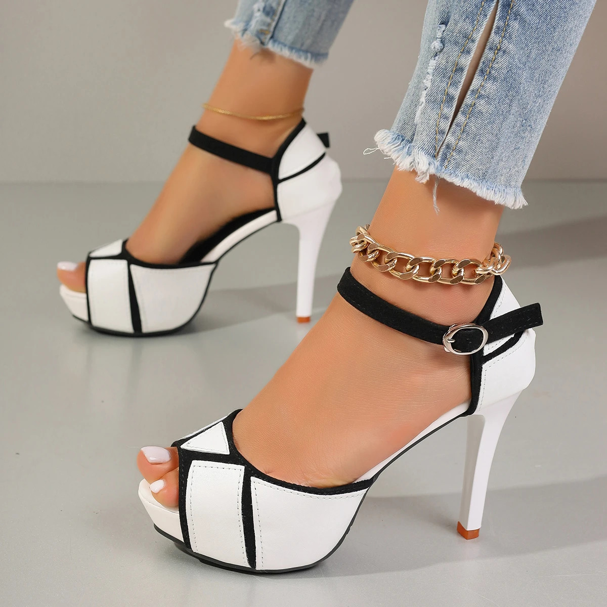 Womens Sandals Colorblock Peep Toe Platform Pumps Summer Fight Color Shoes Fish Mouth High Heels Sexy Thin Heels Dress Shoes 260715BJ