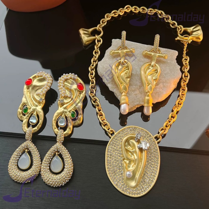 Copper plated real gold fashion trend Devil's Eye Ear Diamond inlaid explosive necklace earring jewelry set Festival Hiphop Rock Punk Accessori