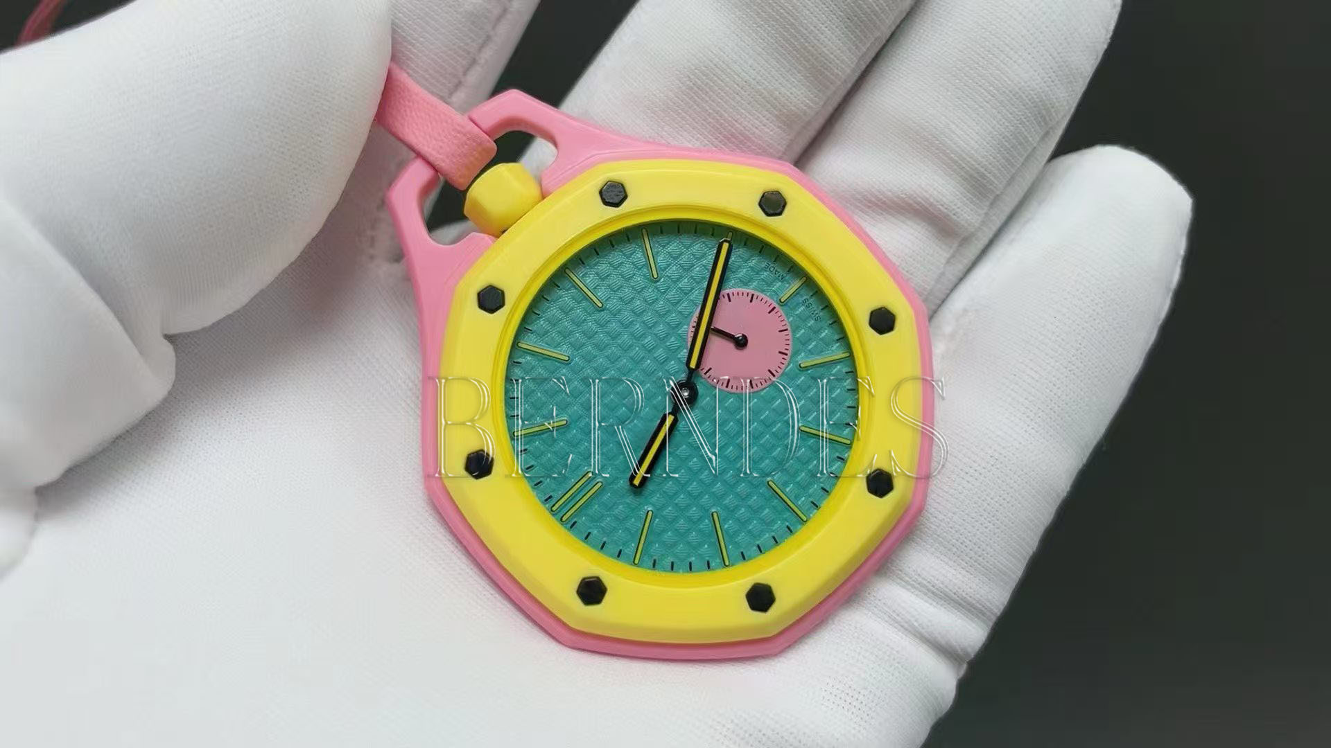 Montres luxueuses tendance homme et femme - Nouveau modèle de collaboration Royaloak S Watch X - Montre modifiée boîtier biocéramique