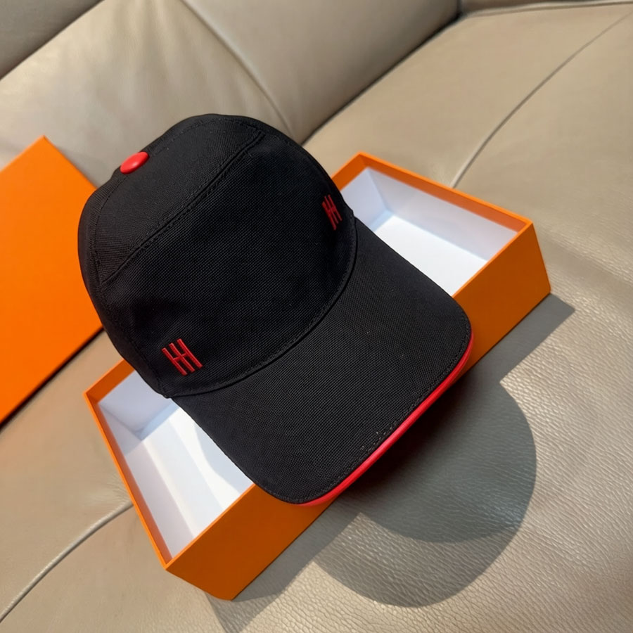 Designer Ball Caps Classic Letter Ball Hat Luxury Hats Neutral Hat Canvas Hats Casual Hat Solid Baseball Cap Adjustable Fashion Hat Daily Wear