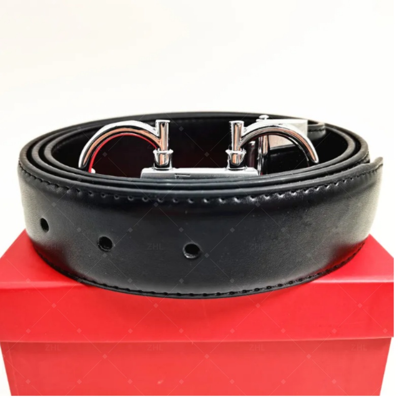 Classic Double C Gold Buckle Mens Solid Black Leather Belt Smooth Surface Casual Wedding Waist Strap High End Designer Accessory For Daily Office We