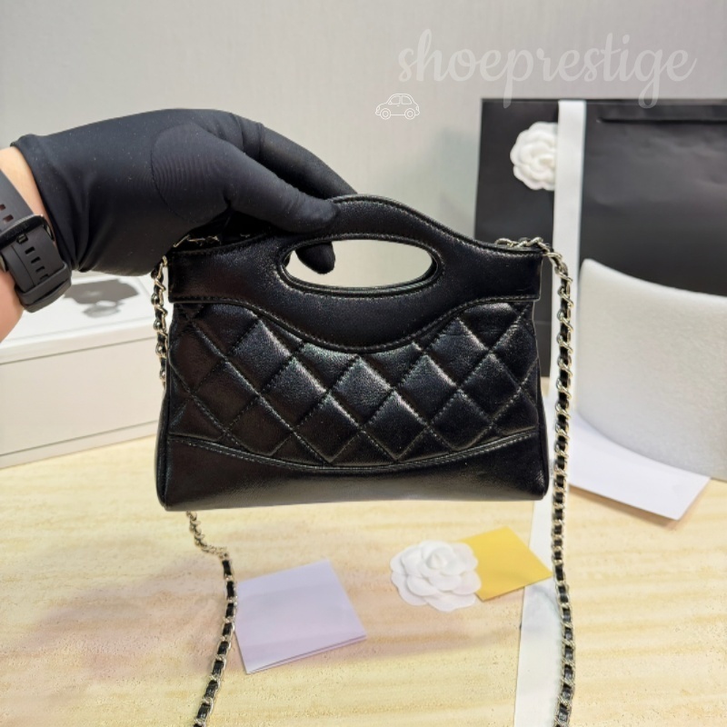Sac à main en cuir de vachette matelassé de haute qualité pour femmes, design inspiré des poignées ajourées et du sac à bandoulière en chaîne, ad