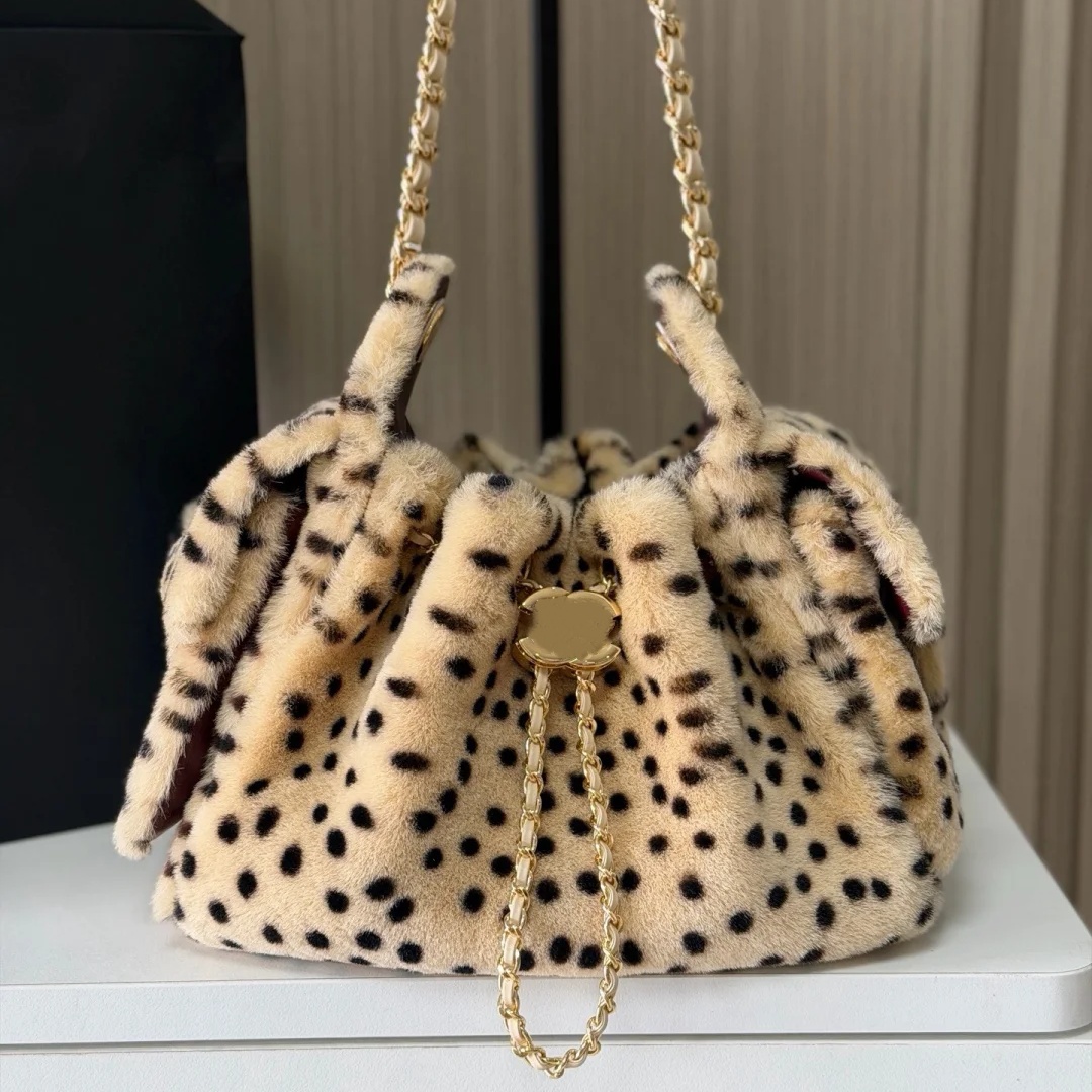 Sac de luxe leopard print fur bucket bag 26A Designer shoulder Bag Luxury tote Handbag Womens men gold chain leather bag classic flap Crossbody clut