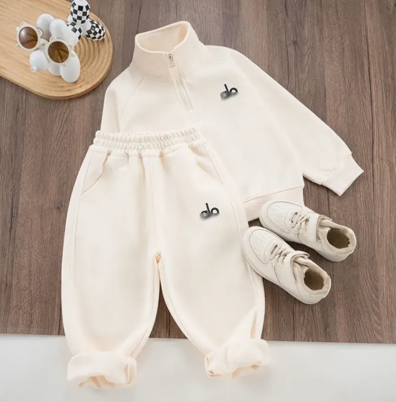 New winter Autumn Baby Boys Girls 2Pcs/Sets Clothes Children Cotton Sports Jacket Pants Toddler Fashion Clothing Kids Gray Tracksuits AO98
