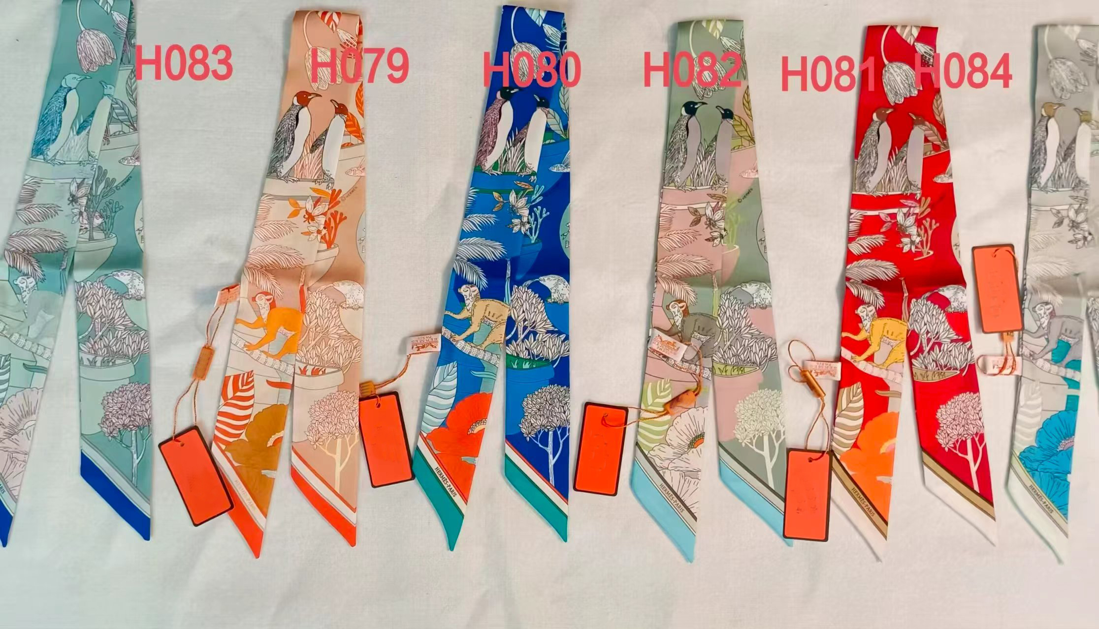 scarf Delicacy Silk Women's Headscarf luxury Brand Letter print High quality pattern Shawl Scarf Fashion Long handle bag Soft Feel 5*86cm 5*