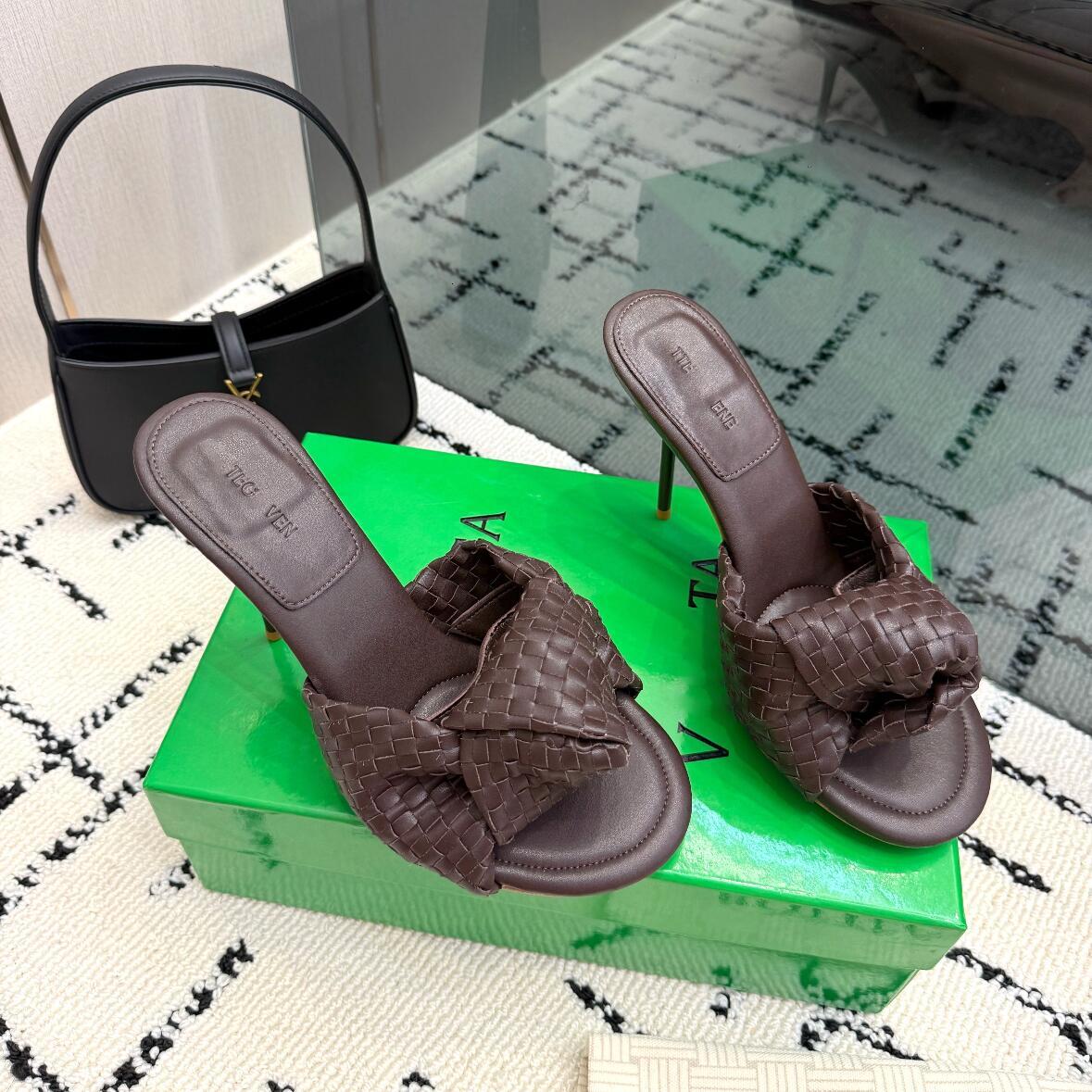 2026ss green weave sandals heel slippers Fashion Sexy low Flat High heeled Summer open toe sandal luxury designer sandale woman Party Wedding dress