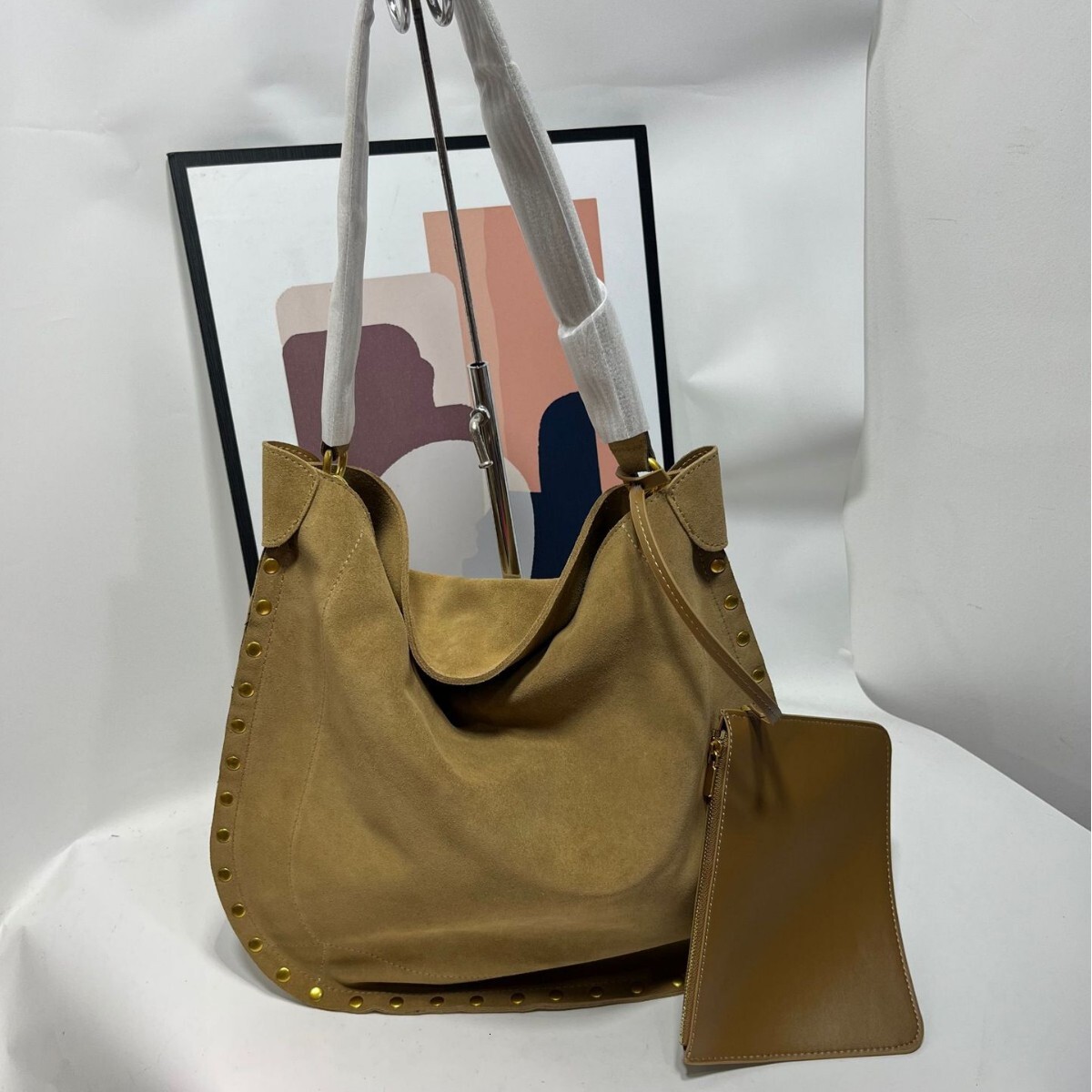 Niche Design Trendy Cool Large Capacity Rivet Saddle New Retro Suede Genuine Leather Single Shoulder Underarm Bag For Women Shoulder Bag Fashion Lar
