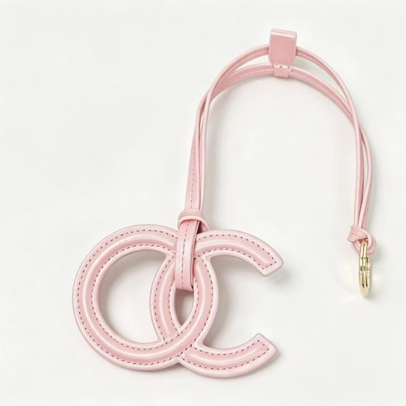 Pendentif en cuir de créateur en forme de lettre, accessoire de suspension monté sur voiture pour clés, tendance et mignon, sac Durable, cadeau s