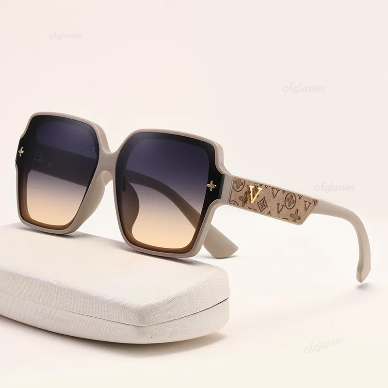 Brand Designer 2026 New Fashion Square Sunglasses For Women Style Light Luxury UV Protection Large Frame Versatile Glasses