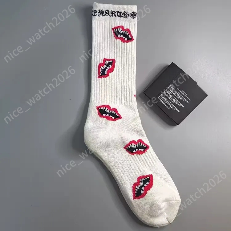 chrome best selling mens womens styles designer top quality casual and fashionable versatile socks Socks 4 Pack Socks 2 Pack bb2