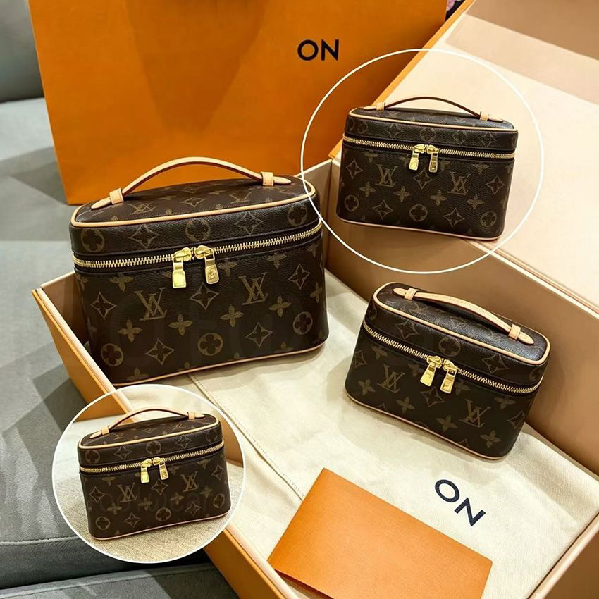 Designer Bags 2026 Trends Nice beauty nano vintage makeup bag Women Vanity PM chain pouch monogram reverse Canvas Cosmetic Bags & Cases Shoulder Tot