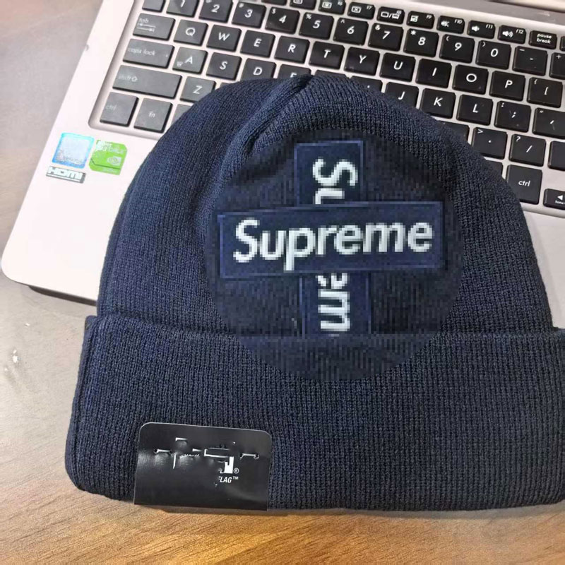 Designer unhooded cap brand Unbrimmed Cap Suitable for both men and women Wool with S letter embroidery Knitted Warm hat sell wellyou