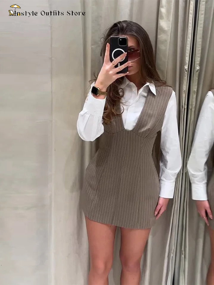 Casual Stripe Sleeveless Mini Dresses Womens Slim Waist-cinching V-neck Dress 2026 Ladies Spring Summer Solid Outwear 260720BJ