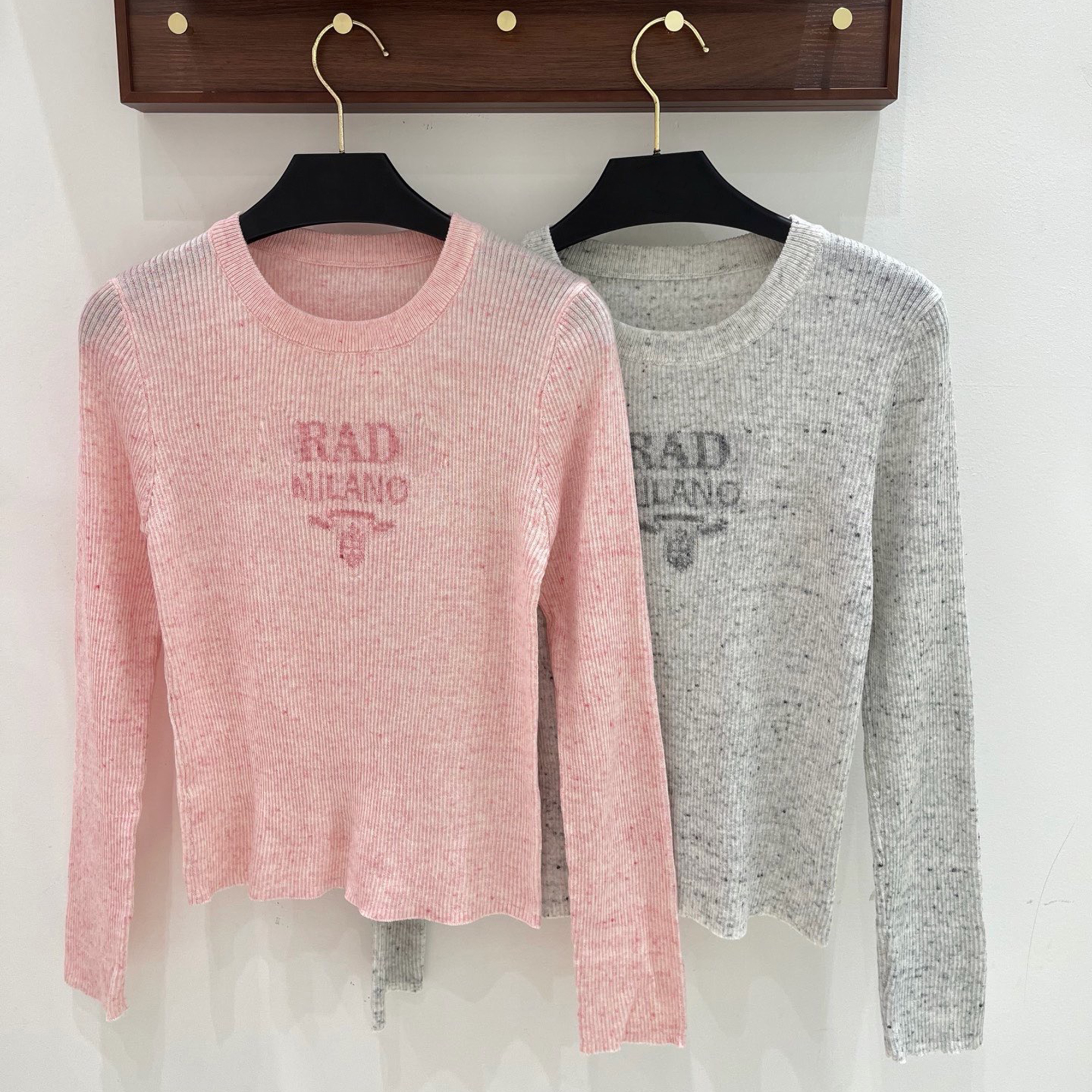 Luxury Pullover Women's Sweaters designer Sweaters Wool Autumn warm leisure knitted top High quality Round neck Fashion Women's letters sw