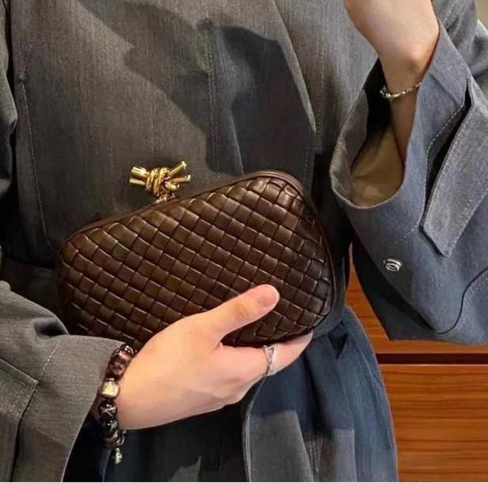 2026 Evening Knot intrecciato Clutch Bag Designer Bags Genuine Leather Women Party Fashion Mini Handbags Multi 12A Mirror Top Quality