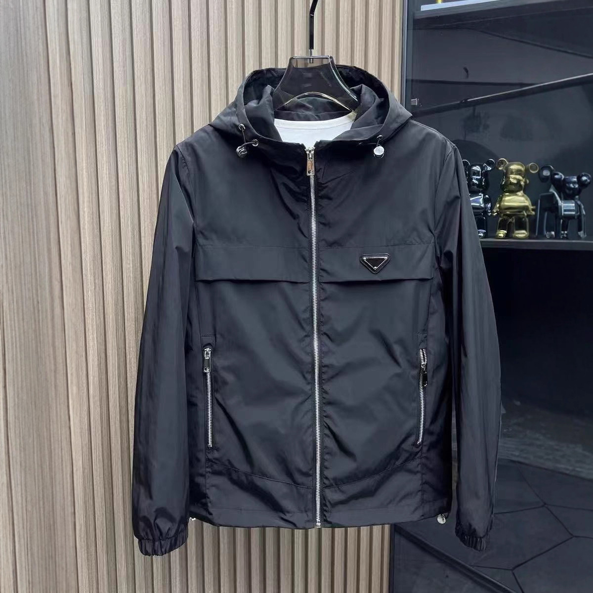 Designer 2026 Spring and Autumn Solid Color Simple Jacket Men end Trendy Brand Street Casual High quality Windproof Hooded Coat 93 43