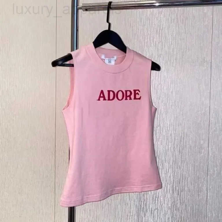 Womens clothing womens tops summer womens sleeveless vests fashionable and trendy womens T-shirts