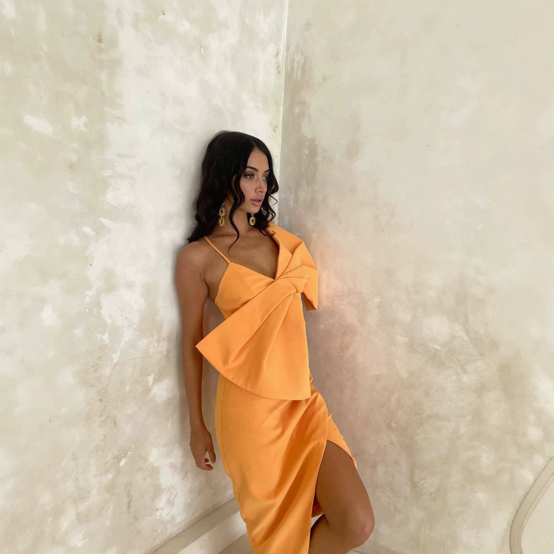 High-end skirt women's summer thin shoulder strap big bow V-neck split slim dress Source