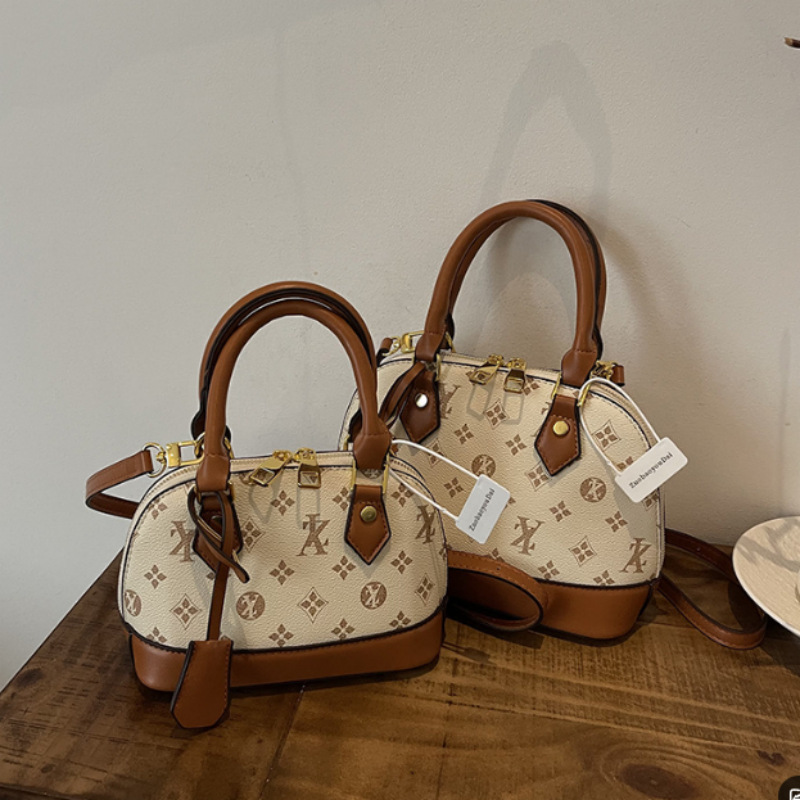 Cross Border Shell Women's New Niche Style Popular This Year Trendy Shoulder With A High End Feel Crossbody Bag