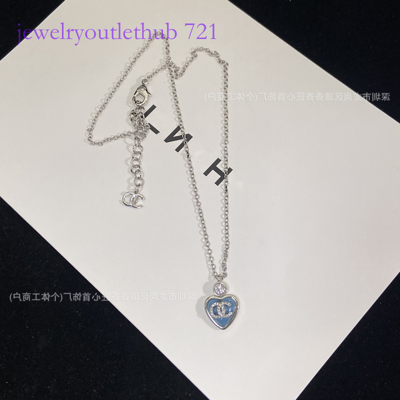 Designer Jewelry cc necklace New Blue Glass Necklace Women Heart-Shaped Versatile High-Quality Double C Clavicle Chain channel necklace