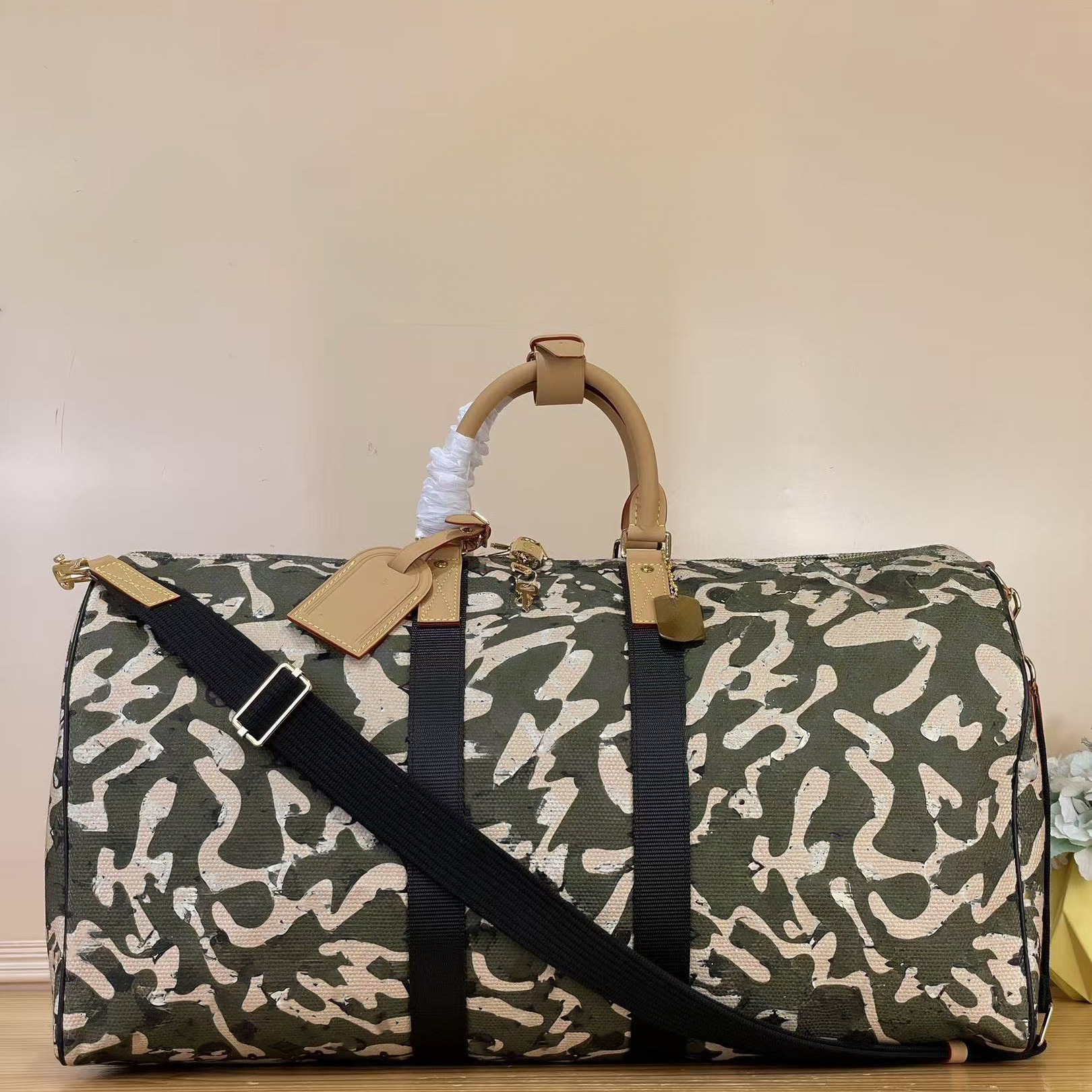 Mirror Quality Camouflage Duffel 55 Travel Bag Canvas Takashi Tote Hangbag Large Capacity Shopping Bag Designer Luggage Bag Pillow Bag Shoulder Cros