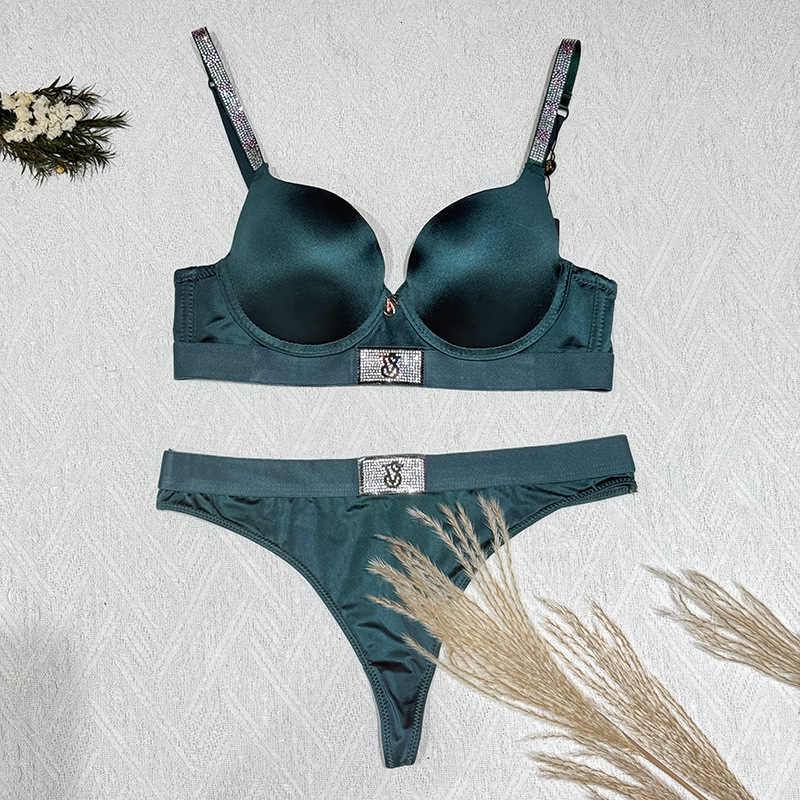 Love Vest Marque Victoriassssecrets Ensemble de soutien-gorge style push-up Ensembles de soutiens-gorge pour femmes Soutien-gorge sexy strass Ban