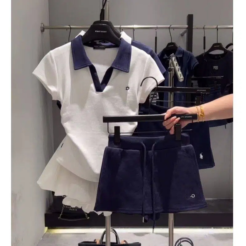 Haut brodé à col Polo contrasté pour femmes et short de sport, tenue d'été deux pièces