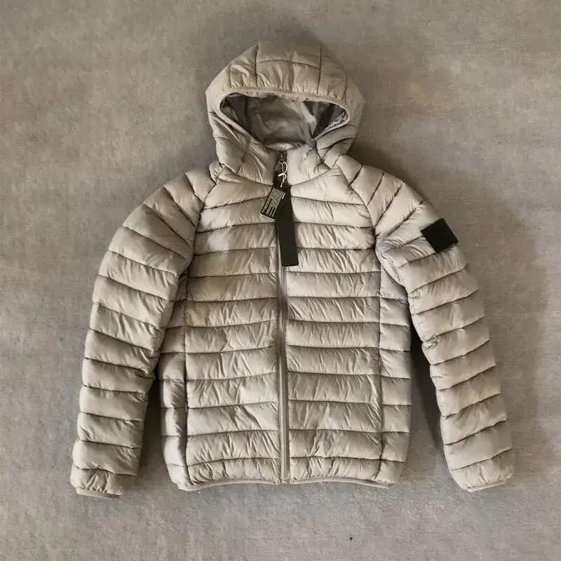 Men Down puffer Jacket Mens Jackets Winter Outerwear Parkas Light Weight Male Coats High Quality Warm Windproof Overcoat Outdoor Casual Winters Hood