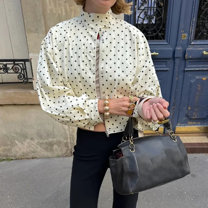 TARUXY Fashion Polka Dot Print Jacket Coat Womens Stand Collar Long Sleeved Workwear Coat Ins Short Casual Female Jackets 260721BJ