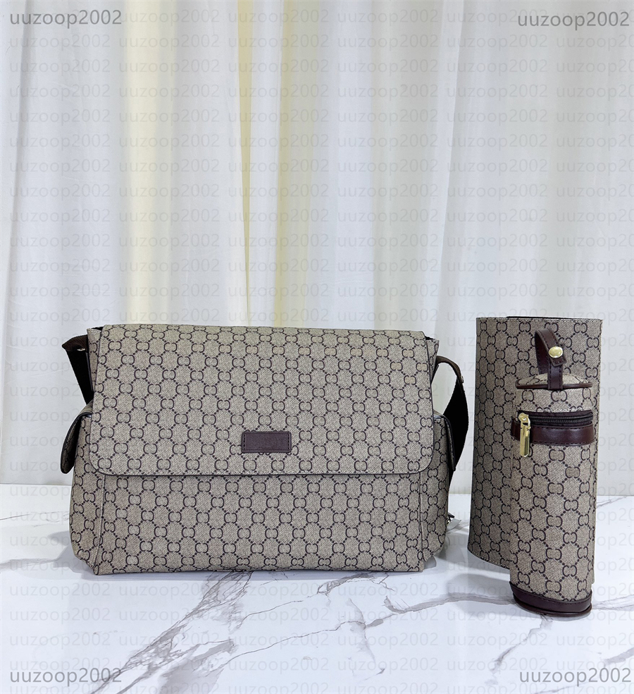 Baby Diaper Bag Luxury Designer Solid Color PU Leather Backpack Nylon Cloth Mummy Tote Bags Large Capacity Travel Stroller Bag with Infant Pad Bottl