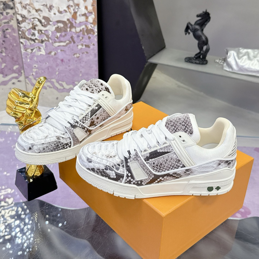 Luxury Casual Shoes Sneakers Classic Shoes Unisex Fashion Shoes 35-45 Sizes Designer Fashionable Solid Lace-up Sneakers Daily Outfit Classic Print