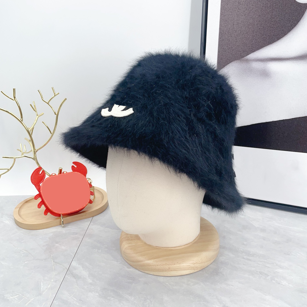 Chapeaux à large bord Chapeau de godet Designers pour femmes Automne et hiver Simple Loisirs de plein air Chaud Street Articles à la mode