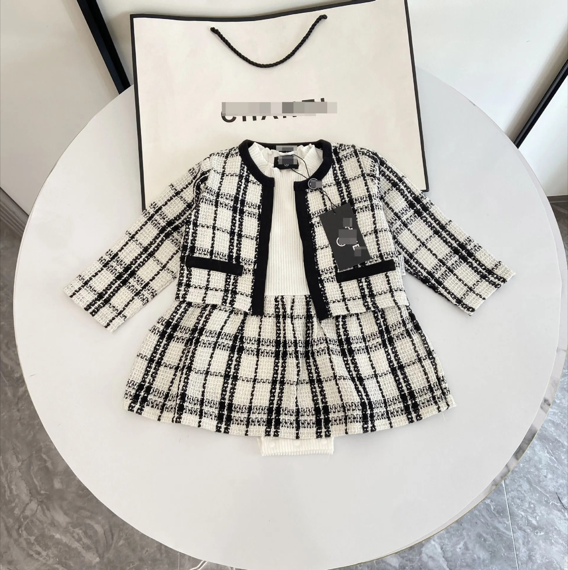 Kids Designer Clothing Sets Baby Girls Three-piece Dress Set Designers Knitted Sweater Suits Sweaters and Skirt Dress a696