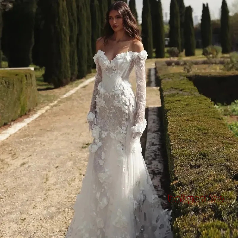 Boho Mermaid Wedding Dresses 3D Floral Appliques Lace Elegant Ivory Bridal Gowns Off Shoulder Long Sleeves Chic Beach Bride Dress Customized 722