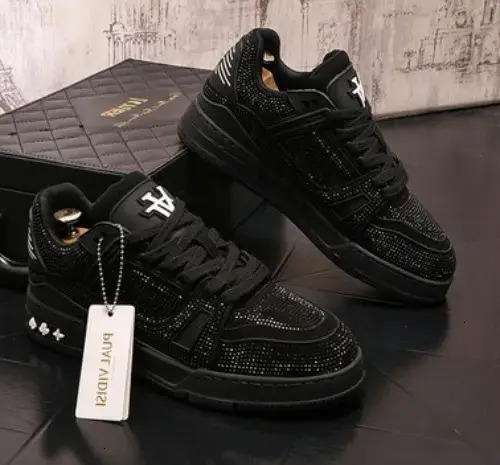 Deigner Pink Rhinetone Trendy Brand Men' Sneaker 2027 New Color Block Veratile Thick Sole Height Increaing Internet Celebrity Hot Fahion Caual