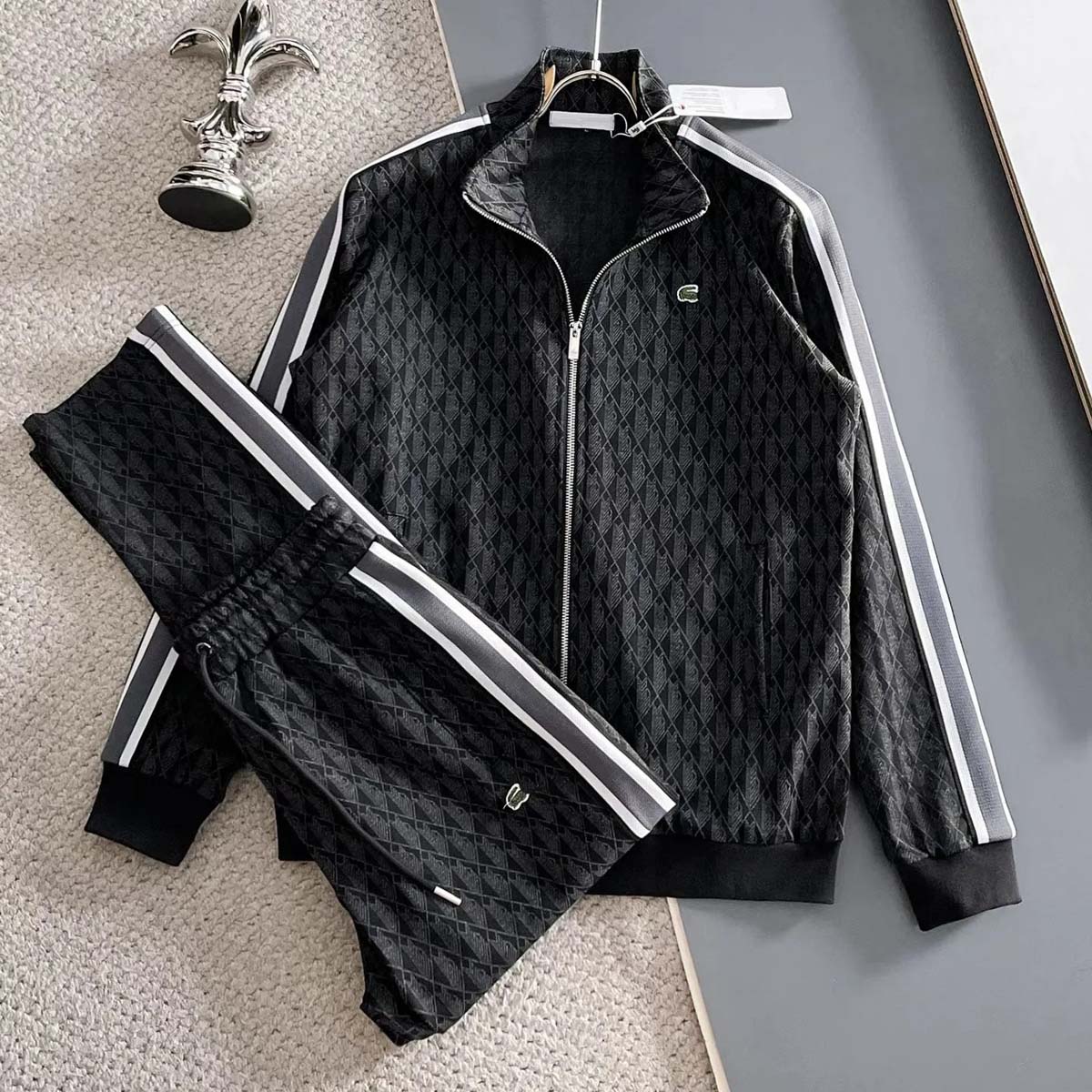 Premium Quality Crocodile European brand tracksuit LA men's multi-color fish print suit, mens designer clothes Tracksuit casual fashion for all