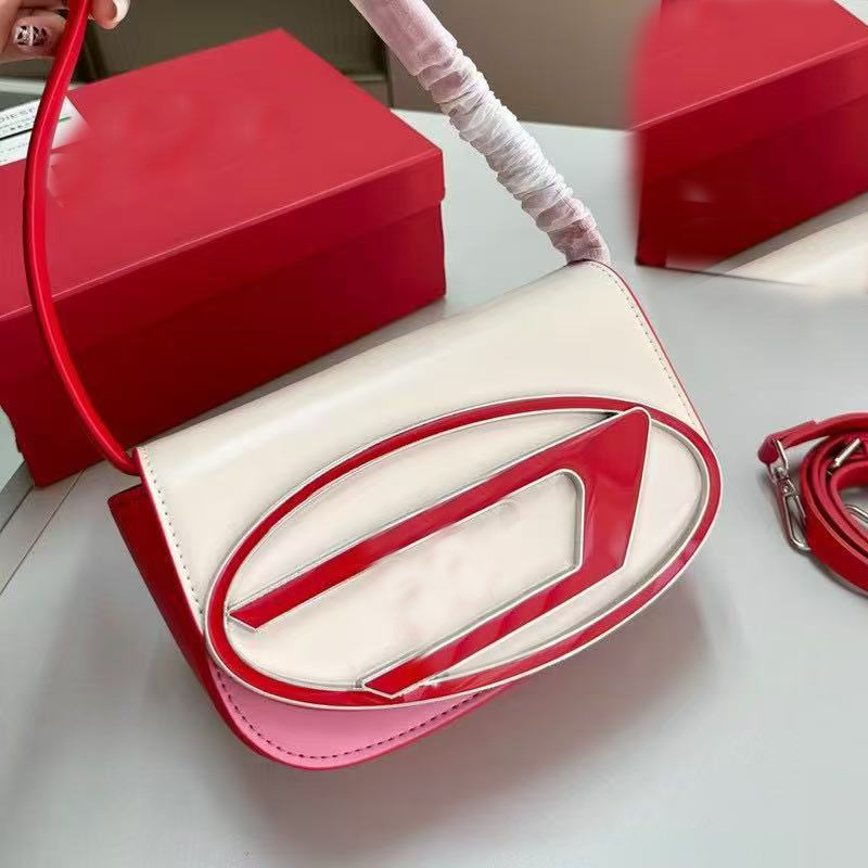 Designer Bag Dieseal Tote Bag 2026 New Niche Design Dingdang Bag Fashionable And Versatile Leather Womens Bag Handheld Underarm Bag Crossbody Small