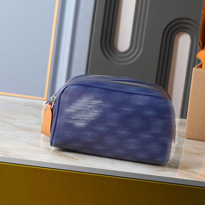 5A Designer women handbag M26872 Leather letter Pattern Travel Makeup bag Large Capacity Cosmetic Bag 5colors Zipper handbag leather Zipper tote bag