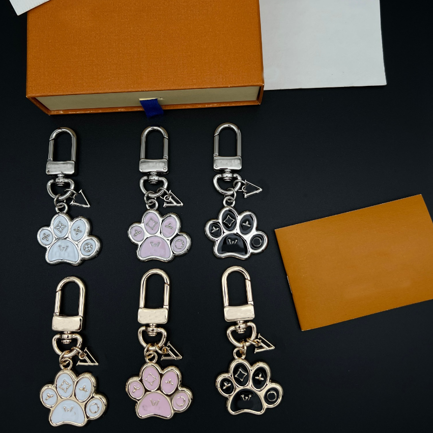 Porte-clés à breloques patte de chien, porte-clés rétro Cool, motif pattes de chien en résine scintillante, clipsez-le sur votre sac préféré, ens