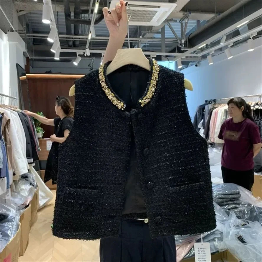 Small Fragrant Tweed Vest Women Tassel V-neck Sleeveless Cropped Jacket Tank Top Autumn Korean Chic Waistcoat Buttons 260723
