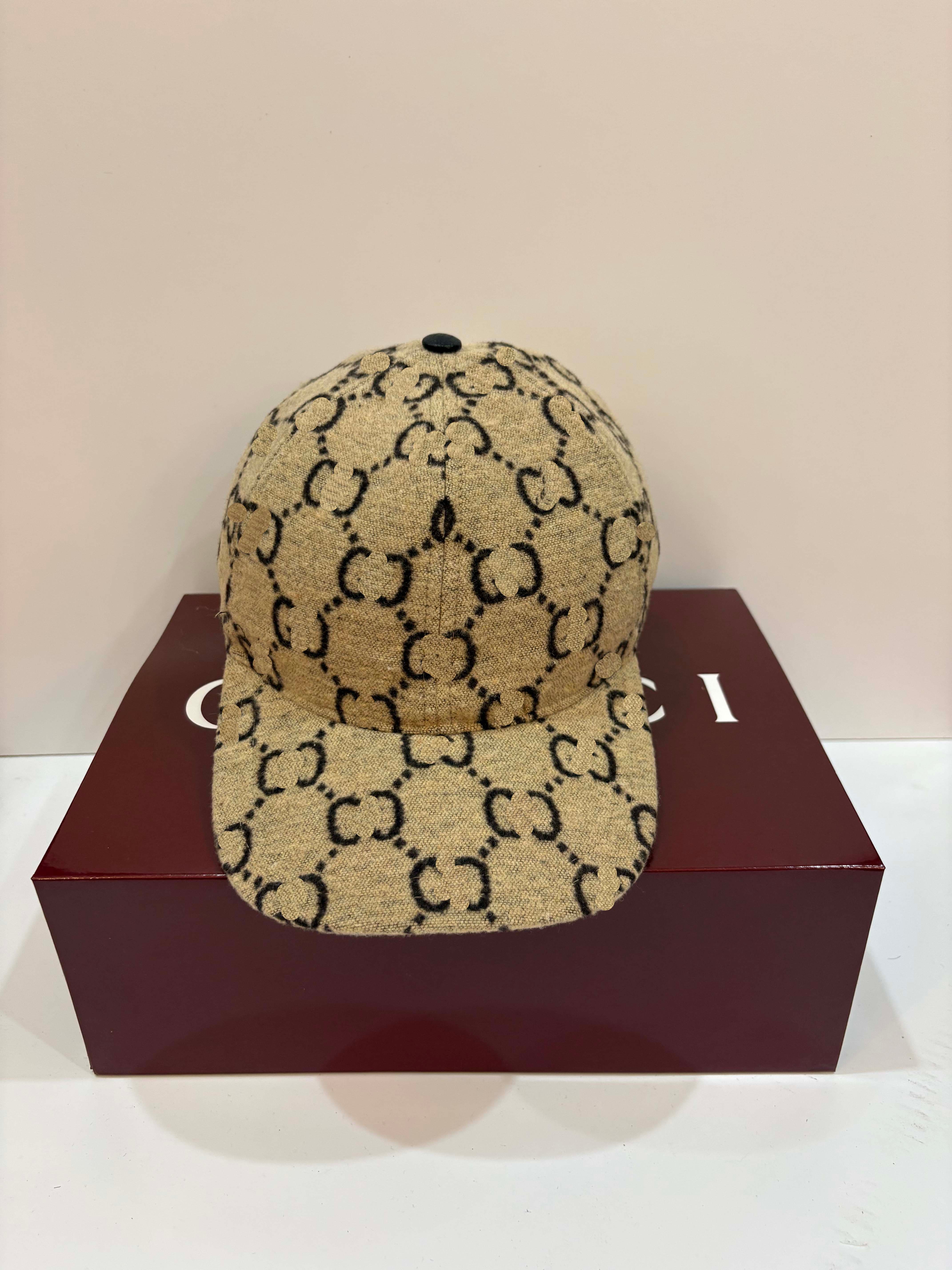 2026 Designer men's hats fit retro classic letters adjustable dome outdoor embroidered hats baseball caps timeless classic.69