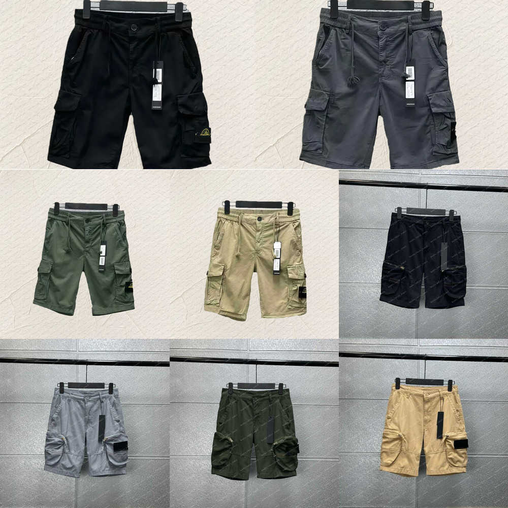 Summer mens shorts Fashion cargo large pocket stone loose casual outdoor label compass quarter pants High quality comfortable fashionable versatile