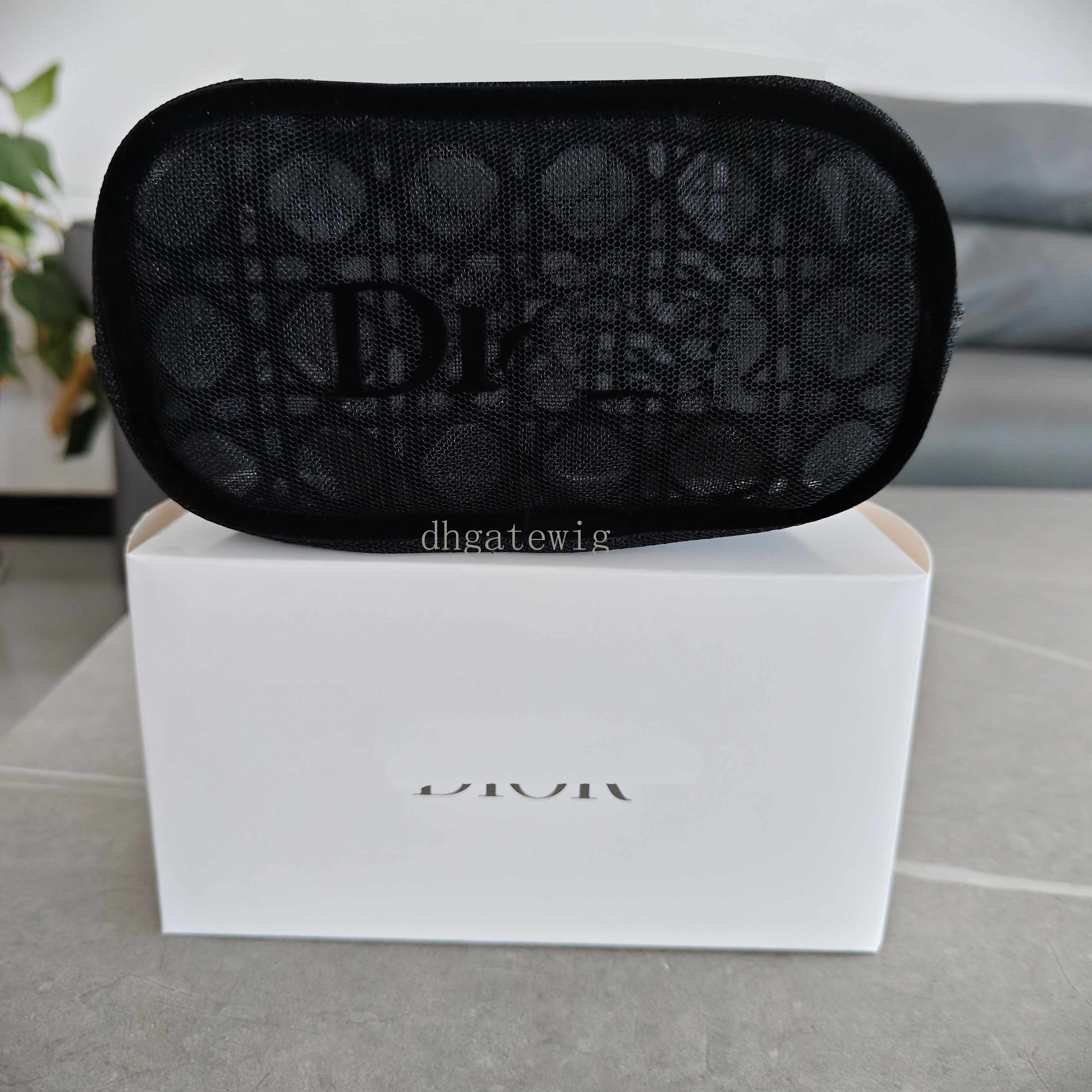 fashion grid makeup bag luxury unisex small cosmetic bag elegant black mesh cosmetic pouch travel tolietry organizer