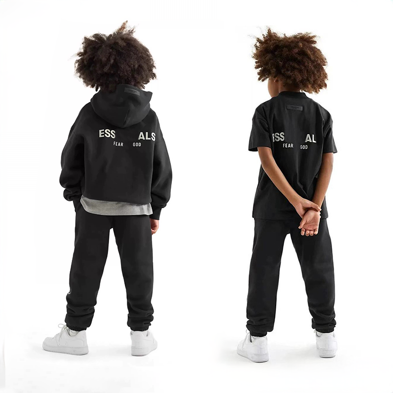 Kids Designer Clothes Essential Tracksuit kids clothes For Boys Girls Short Sleeve Summer T-shirt And Loose Shorts 2Pcs Jogging Suit Childrens Cloth